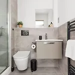 Feriehus 3br Penthouse, Free Secure Parking, Luxury *