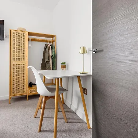 3br Penthouse, Free Secure Parking, Luxury 別荘 *