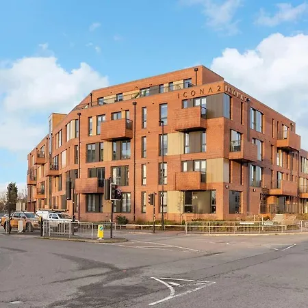 Сasa de vacaciones 3br Penthouse, Free Secure Parking, Luxury York