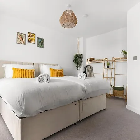 3br Penthouse, Free Secure Parking, Luxury Сasa de vacaciones